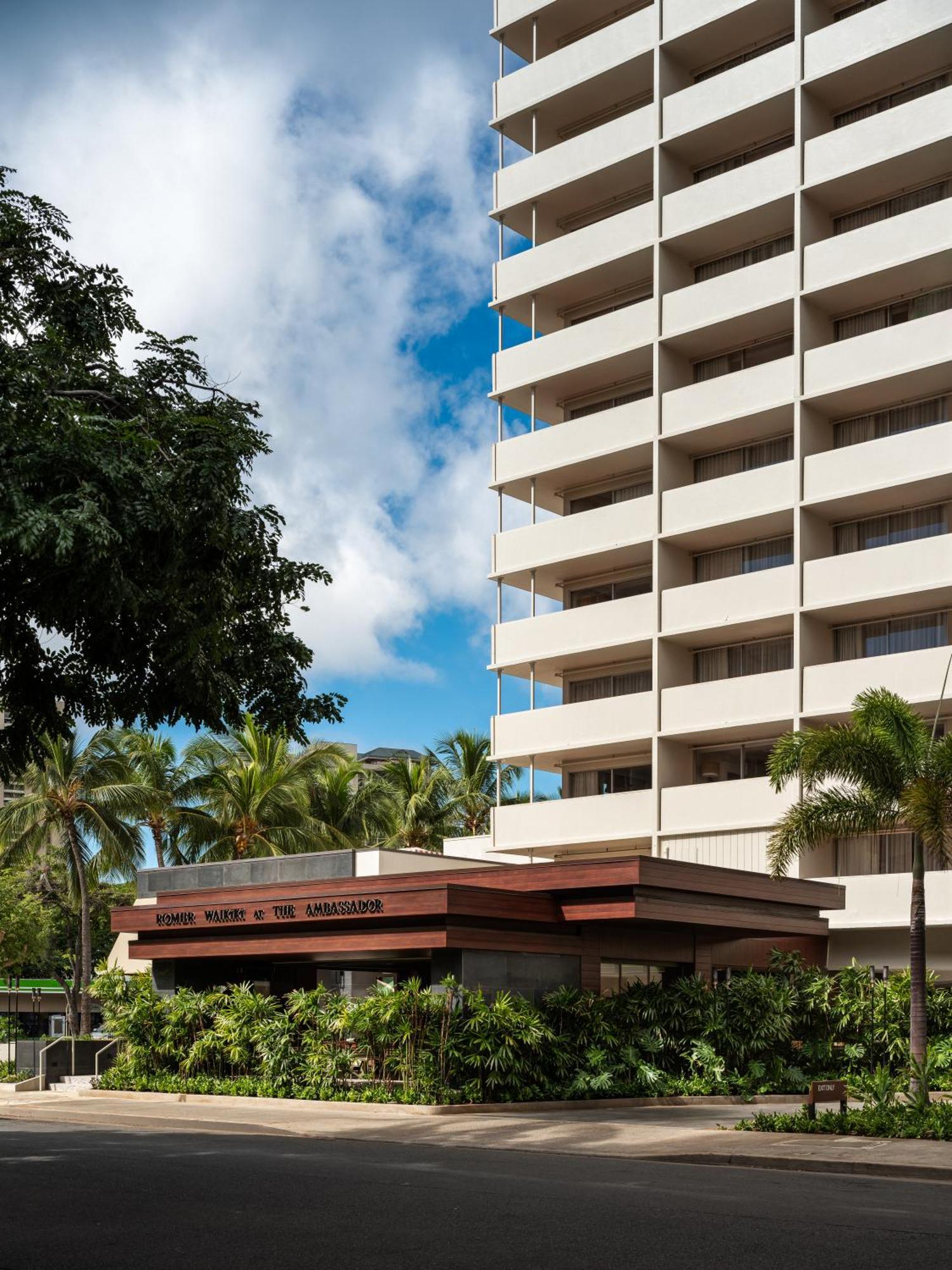 Ambassador Hotel Waikiki Honolulu Bagian luar foto